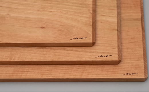 カッティングボード S・M・L 3枚セット Cutting Board type A セット キッチン用品 日用品 まな板 サービングボード 国産 無垢材 クルミオイル 広葉樹 一枚板 安心 安全 木製品 [№5675-1213]